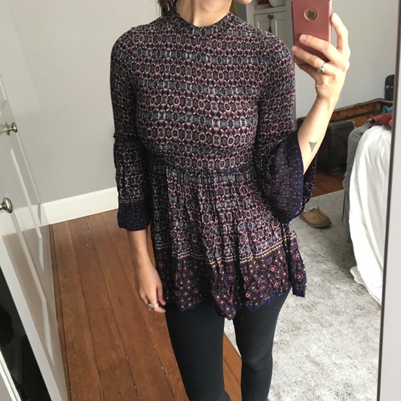 Forever 21 Top - Picture 1 of 5